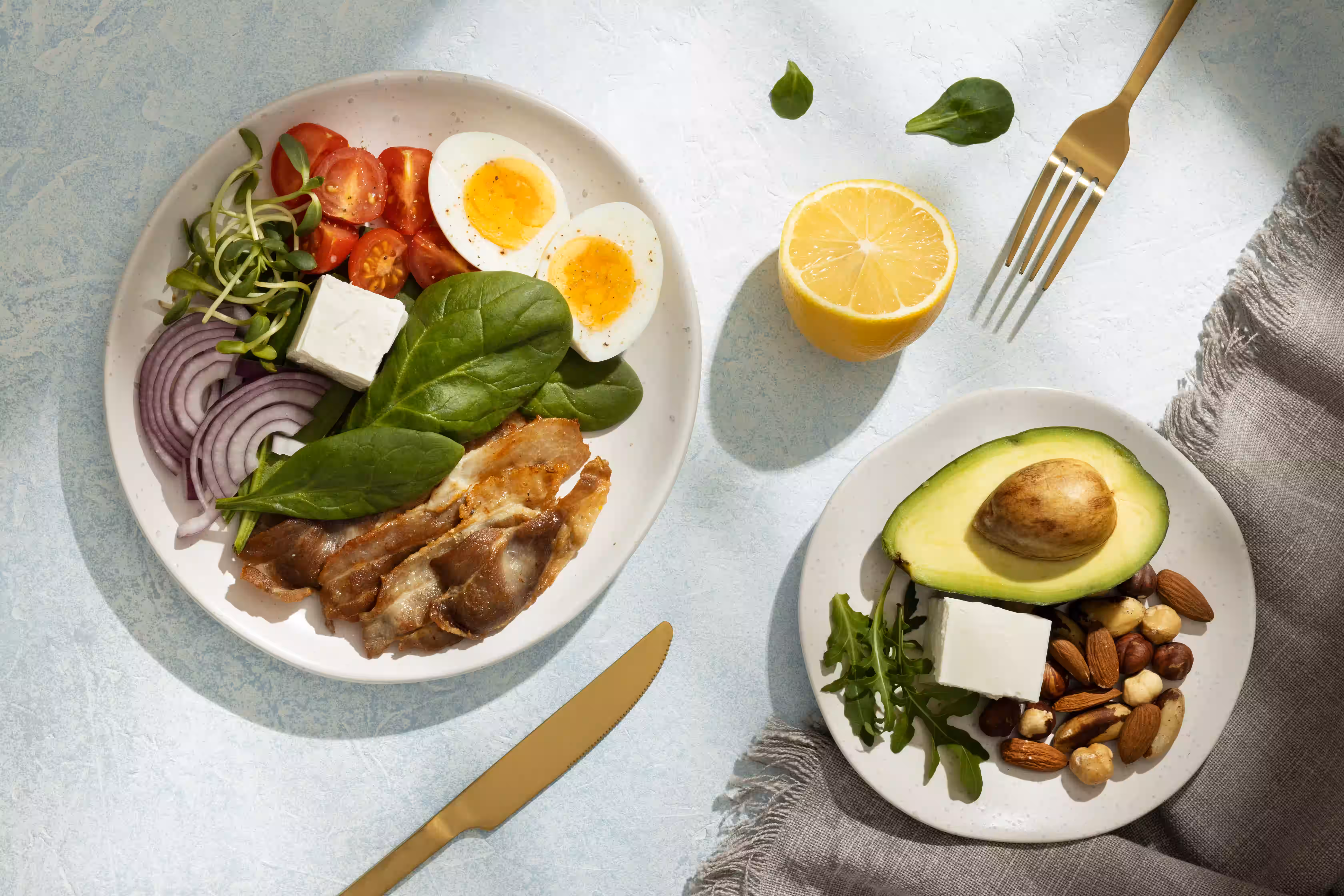 Keto diet for weight loss with healthy low-carb foods